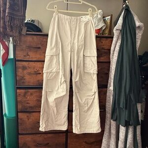 Women's GU Cream Cargo Pants